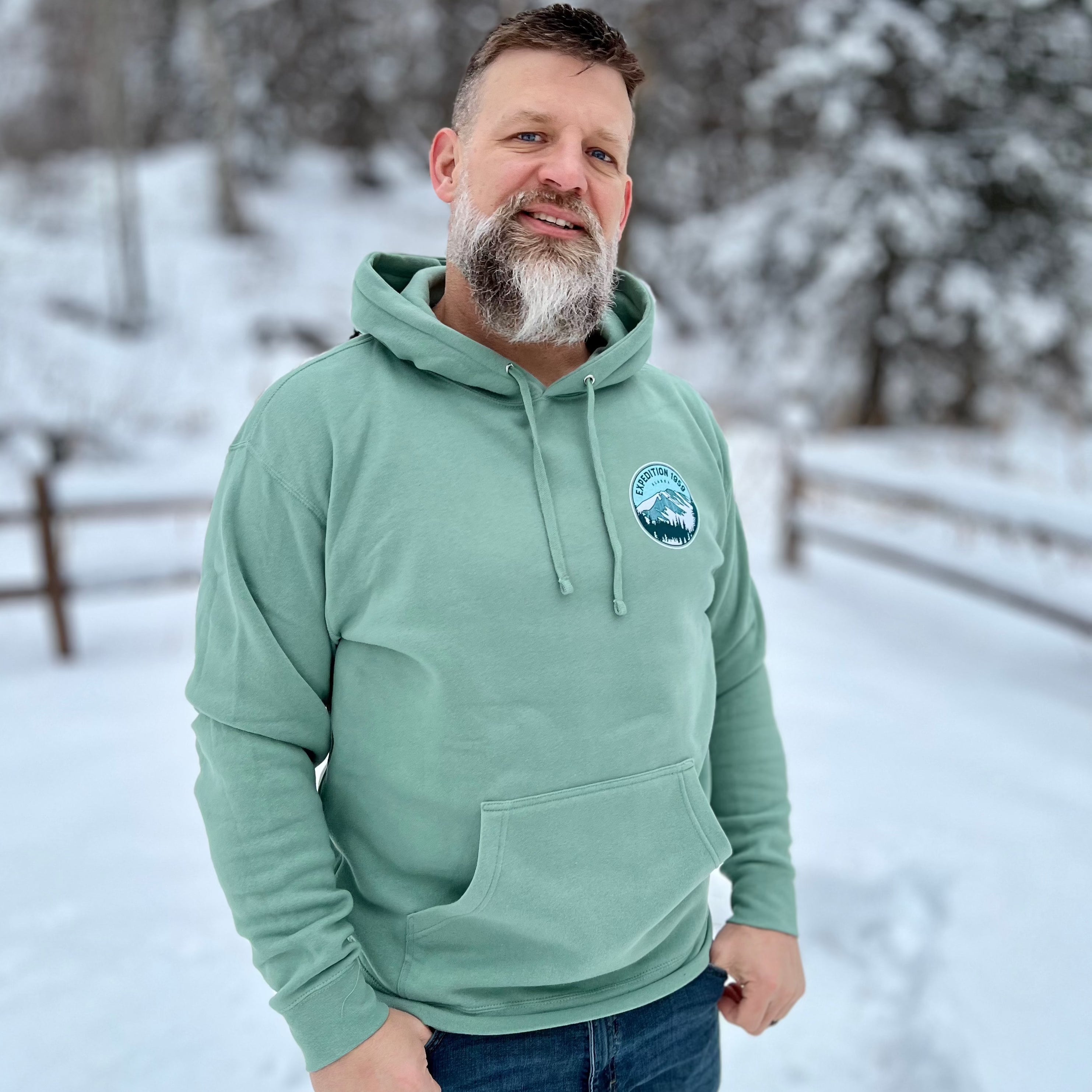 Expedition Snowy Mountain Hoodie – Alaska Chicks Co