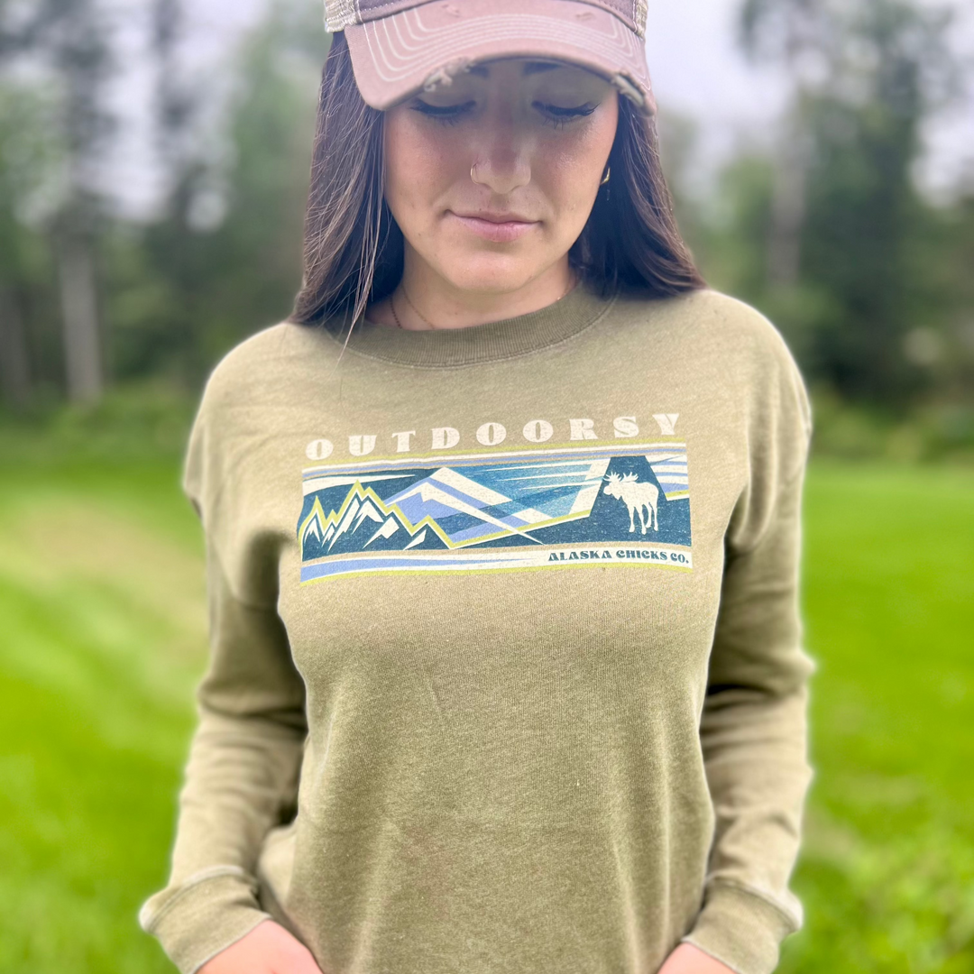 Outdoorsy Crewneck