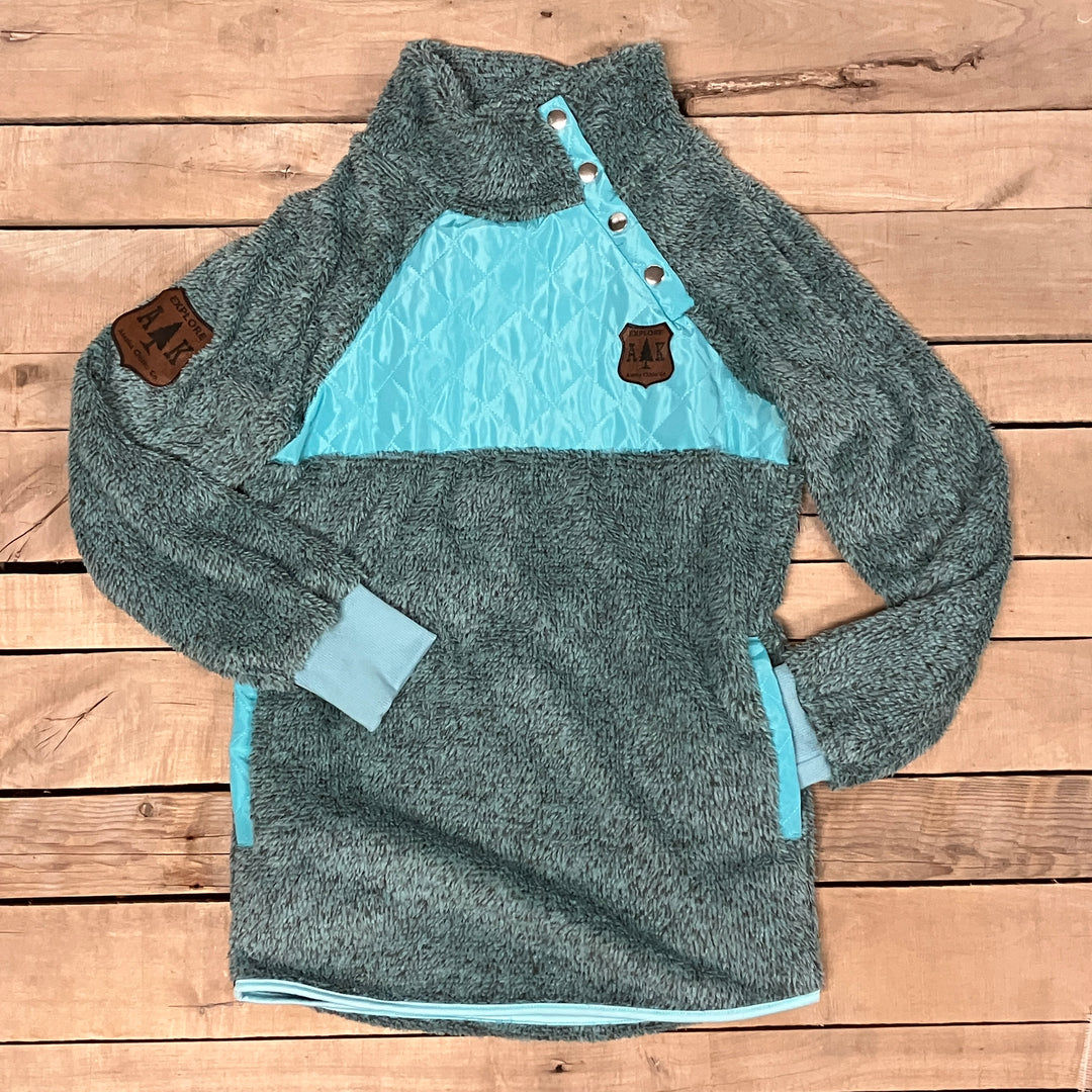 Fairbanks Fuzzy Pullover with Pockets