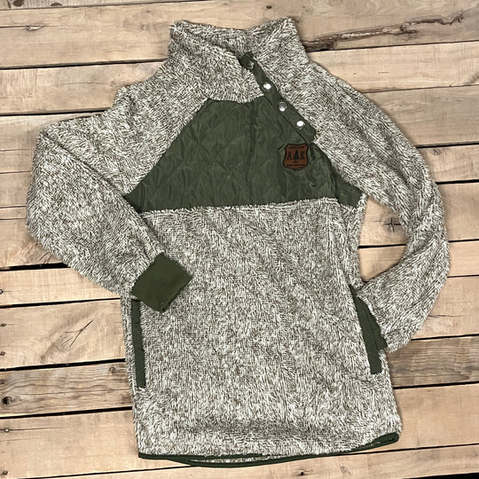 Fairbanks Fuzzy Pullover with Pockets