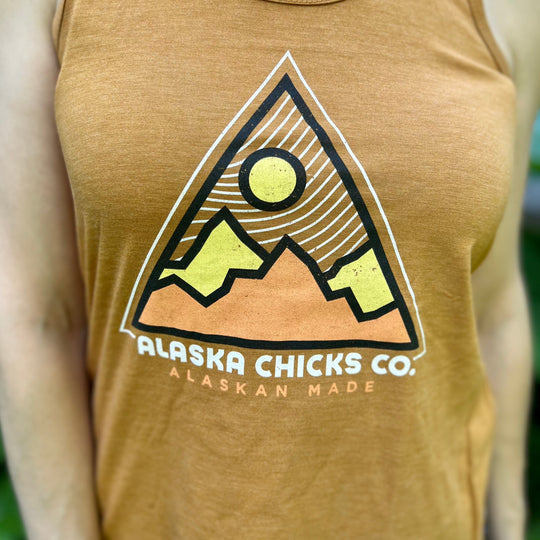 Pyramid Medallion Tank