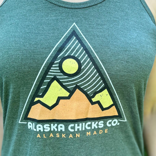 Pyramid Medallion Tank